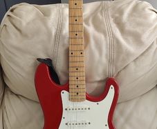 Epiphone S-300 Series Stratocaster Style Fire Red