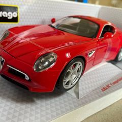 Alfa Romeo 8C Competizione 1/18 Burago Rare