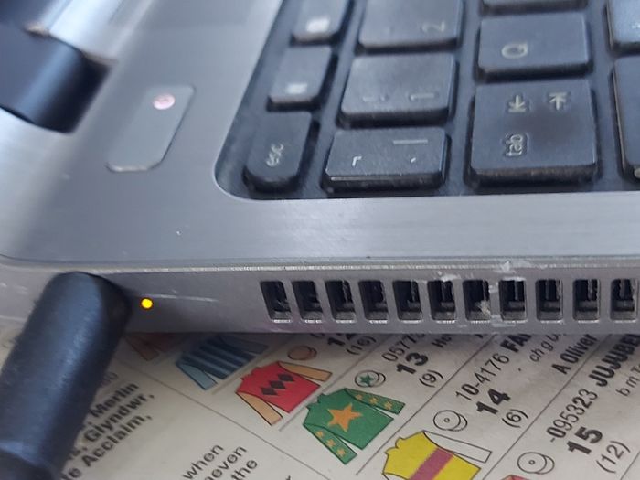 HP ProBook 455 G2AMD A8-7100 Radeon R5, 8 Compute Cores 4C + 4G, 1.8GHz, 12GB Ram, 500GB HD, Windows 10, Micosoft Edge, Chrome, and VLC