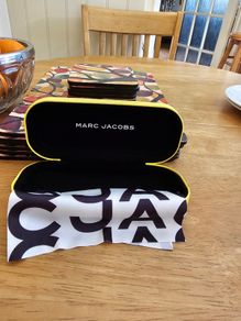 Marc Jacobs Glasses Case / With Lens Cloth / Brand New.