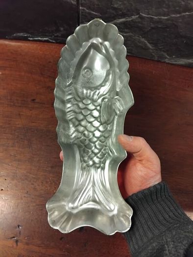 antique copper mold