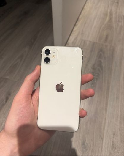 iPhone 11