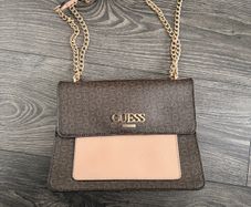 GUESS chain shoulder bag