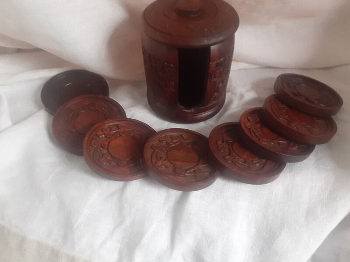 Wooden 8pce Coaster Set.