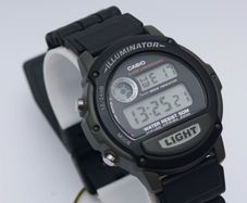 Vintage Casio Illuminator Quartz Watch