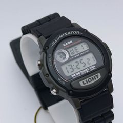 Vintage Casio Illuminator Quartz Watch