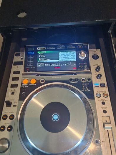 Pioneer CDJ-2000 Nexus Limited + DJM-900 Nexus Limited + Gorilla Flight Case