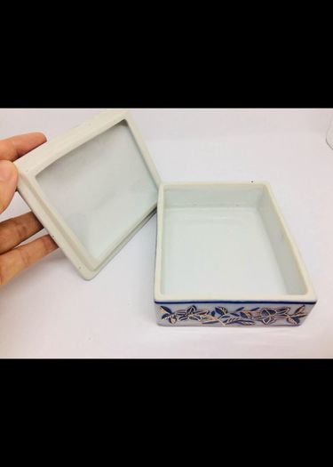 Vintage Porcelain Jewellery Box