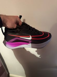 nike zoom fly 4