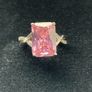 Costume jewellery pink ring Image 2