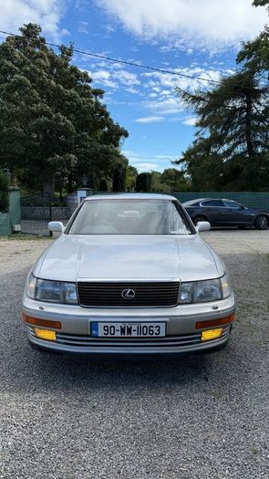 Lexus Ls400