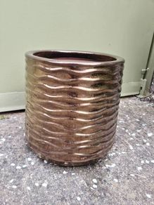 Plant pot