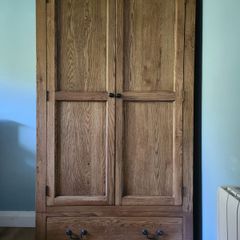 Solid Oak Wardrobe in Excellent Condition