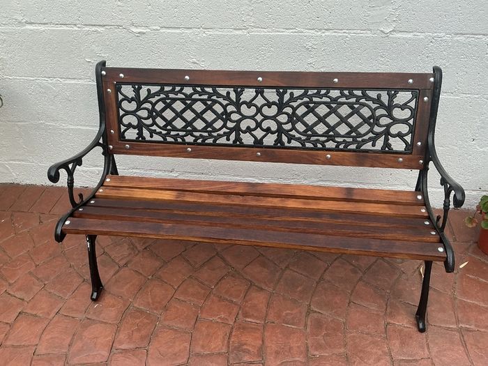 Garden bench