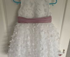 Flower girl dress size 120 age 3-5 worn for an hour