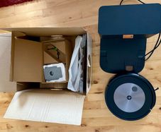 iRobot Roomba j7+ J755840 ,excellent condition, complete set