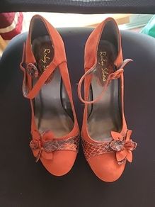 Ruby shoo orange design