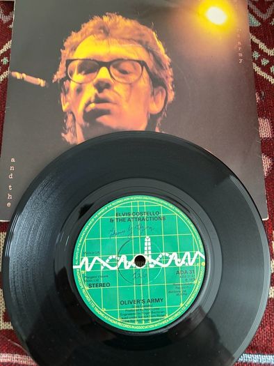 Elvis Costello. Vinyl single