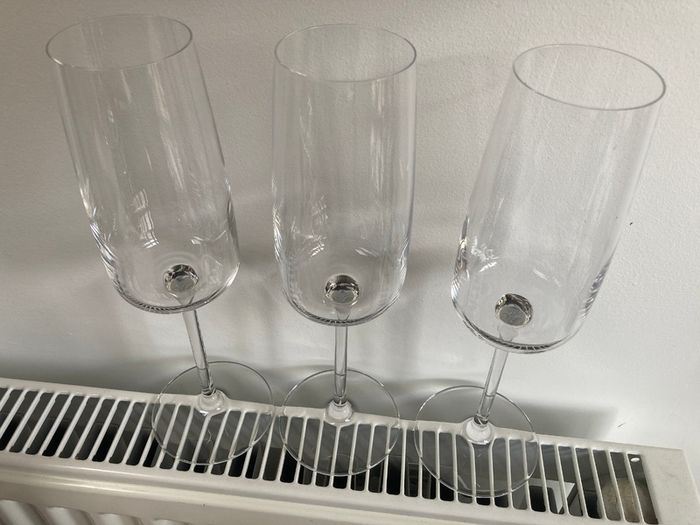 Glassware