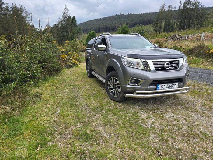 Nissan navara 2.3 new doe&tax