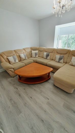 solid wood raising coffee table