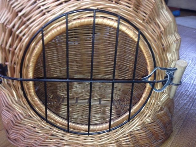 Wicker Cat Basket Carrier