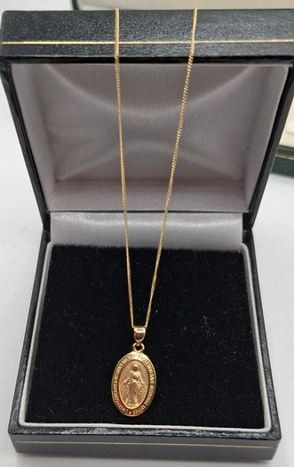 9ct Yellow Gold Miraculous Medal Pendant necklace
