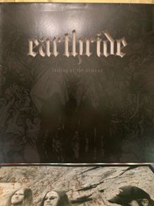 Earthride - Taming Of The Demons (Picture Disc / Limited Edition)