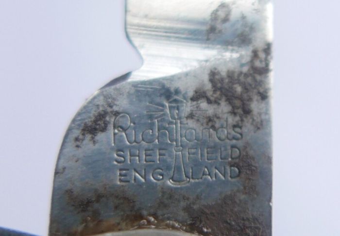 VINTAGE Richards Sheffield England 2 Blade Pocket Knife