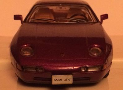 DeAgostini 1986 Porsche 928 S4 1/43