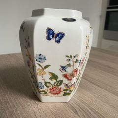 Aynsley vase