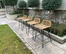 Set of 4 rattan/ bamboo bar stools with metal legs