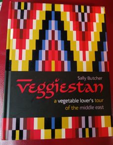 Veggiestan / Middle Eastern Vegetable Cookery)/ Sally Butcher/ 2011