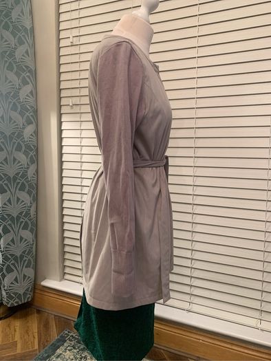 Halston grey jacket. Size 8/10