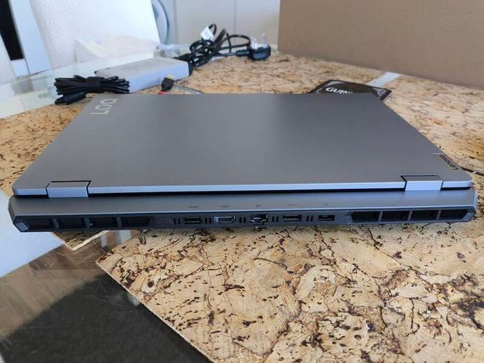 Gaming Laptop Lenovo Loq i5 12450HX 8/12 RTX3050 6gb 95w 16gb Ddr5 512GB Nvme 144hz Win11 Rgb