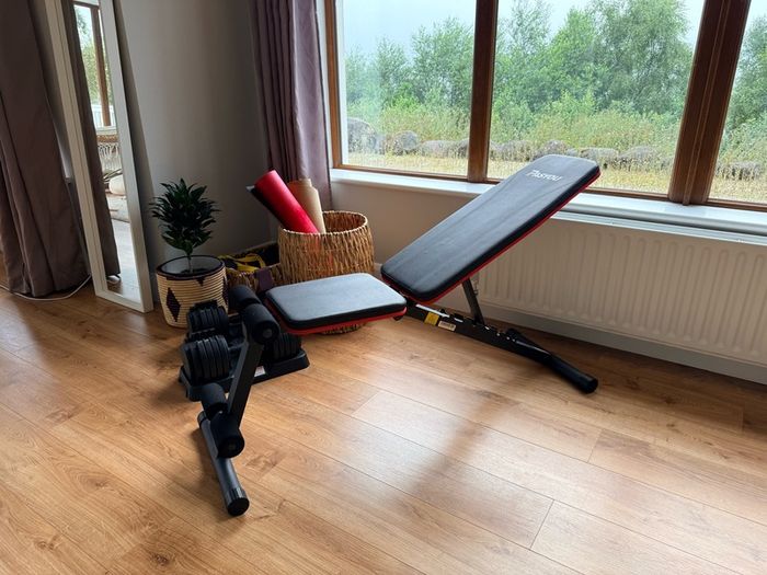 Dumbbell set 10Kg (2) and Adjustable Bench Bundle