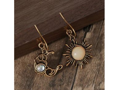 Lovely Moon & Sun Earrings - excellent gift - also nice as matching pendants :)