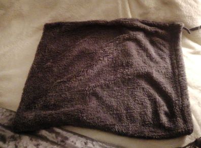Grey Teddy fleece drawstring bag