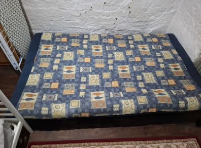 free sofa