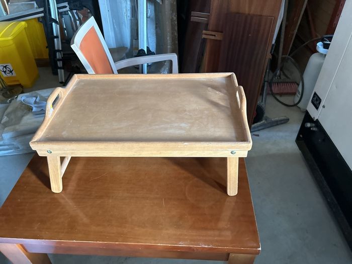 bed tray