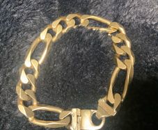 gold bracelet