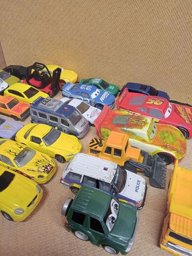 Toy Cars X 28
