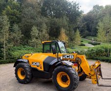 Jcb 526-56
