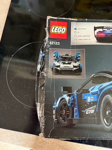 Lego McLaren Senna GTR