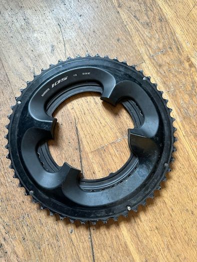 Shimano 11 speed cranks and 2 sets of chainrings (both 52-36) 172.5mm