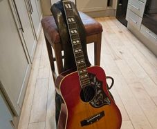1970s Columbus model 197 (gibson hummingbird lawsuit copy)