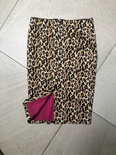 pencil skirt