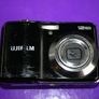 Fujifilm Finepix AV120 Compact Digital Camera 12 MP many scratches but Tested & Working Image 10