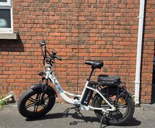 ENGWE L20 Electric Fat Bike. Excellent Condition