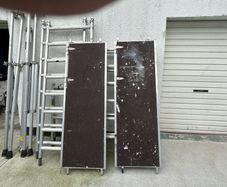 Portable scaffolding